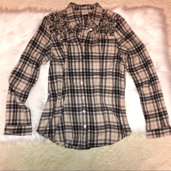 White Crow • Knotted Flannel Button Up Shirt - Picture 5 of 8